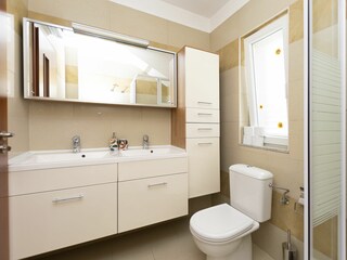 Holiday house Okrug Gornji Features 36