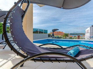 Holiday house Okrug Gornji Features 60