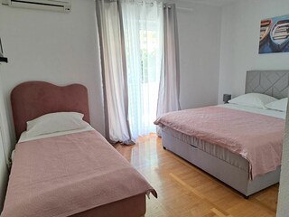 Apartment Okrug Donji Features 7
