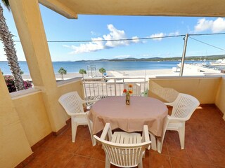 Apartment Turanj Features 5