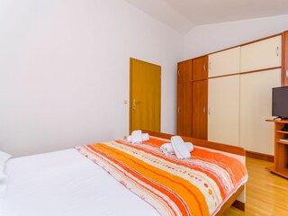 Apartment Okrug Donji Features 13