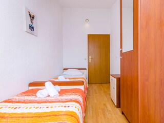 Apartment Okrug Donji Features 21