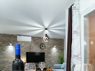 Apartment Okrug Gornji Features 15