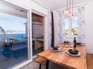 Apartment Okrug Gornji Features 36