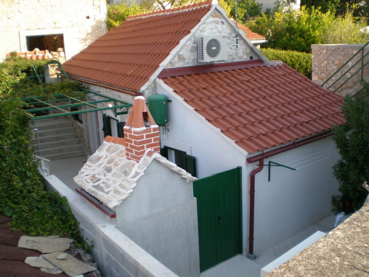 Ferienhaus Bol Außenaufnahme 1