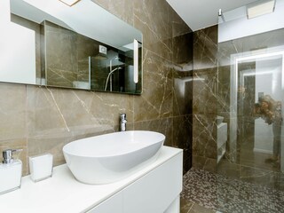 Apartment Okrug Gornji Features 9