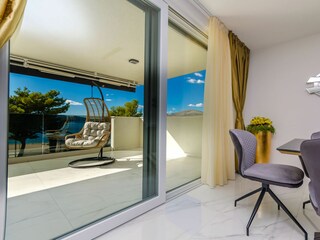 Apartment Okrug Gornji Features 10