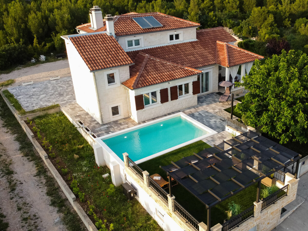 Ferienhaus Brodarica Ausstattung 1