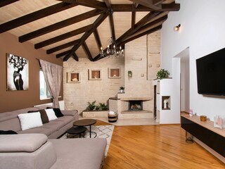 Ferienhaus Brodarica Ausstattung 24