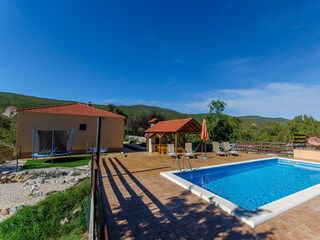 Holiday house Rašćane Features 10