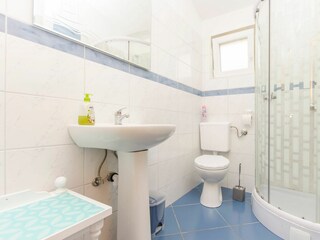 Apartment Povljana Ausstattung 10