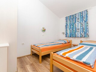 Apartment Povljana Ausstattung 11