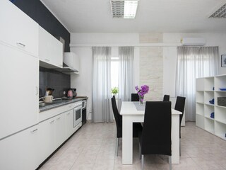 Ferienhaus Brodarica Ausstattung 13