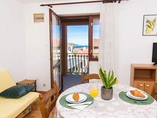 Apartment Grebastica Ausstattung 18