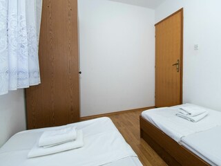 Apartment Grebastica Ausstattung 26