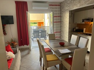 Apartment Kaštel Stari Ausstattung 29