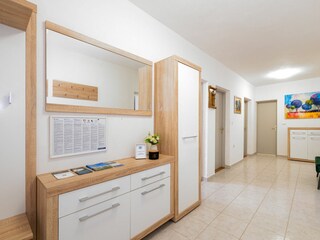 Ferienhaus Puljane Ausstattung 36