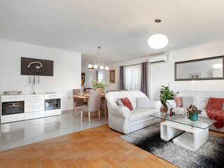 Ferienhaus Puljane Ausstattung 67