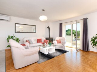 Holiday house Puljane Features 65