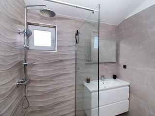 Apartment Brodarica Ausstattung 14