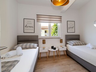 Apartment Srima Features 5