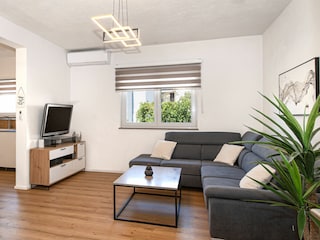 Apartment Srima Features 26