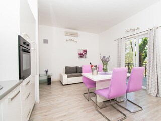 Apartment Raslina Features 4