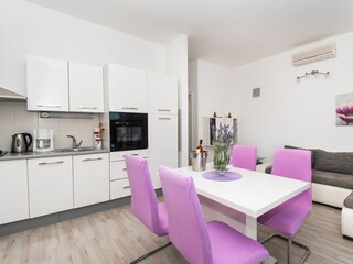 Apartment Raslina Features 20