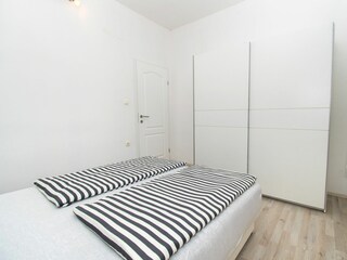 Apartment Raslina Features 25