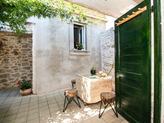 Apartment Raslina Features 28