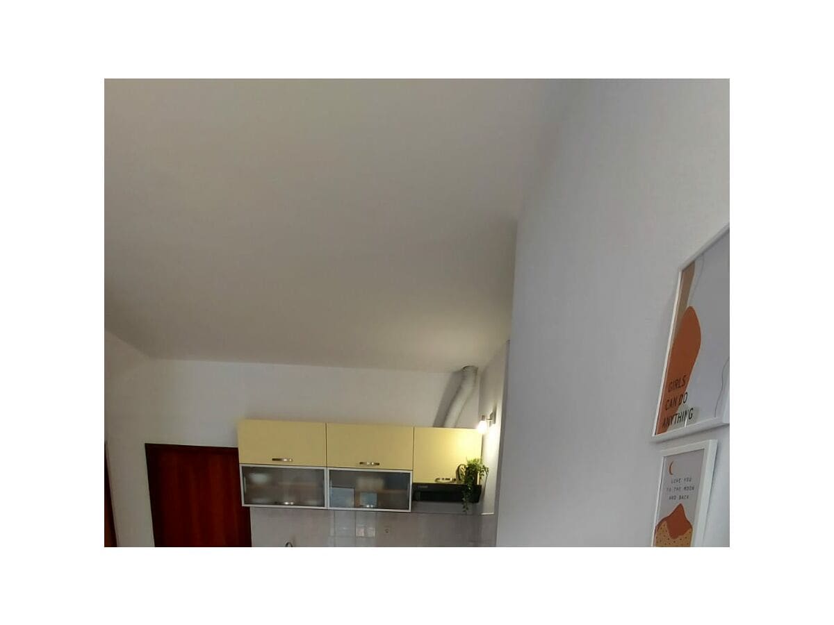 Apartment Grebastica Ausstattung 34