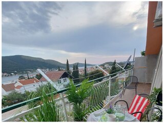 Apartment Grebastica Ausstattung 15