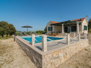 Ferienhaus House Blato - Postira - image1