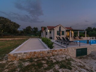 Holiday house Postira Features 2