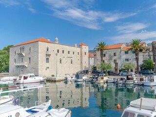 Ferienhaus Kaštel Lukšić Ausstattung 4