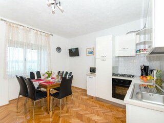 Ferienhaus Kaštel Lukšić Ausstattung 27