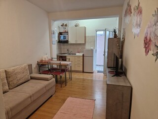 Apartment Baška Voda Features 10