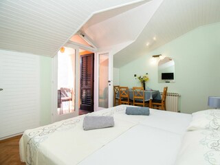 Apartment Srima Features 4