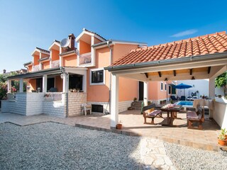 Apartment Srima Features 7