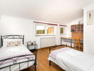Holiday house Brodarica Features 3