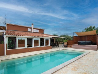Holiday house Brodarica Features 16