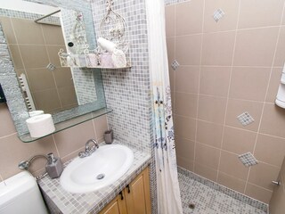 Ferienhaus Brodarica Ausstattung 47