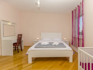 Apartment Jezera Features 18