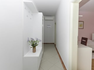 Apartment Jezera Features 14