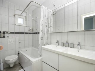 Apartment Jezera Features 33