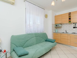 Apartment Okrug Gornji Features 7