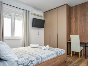 Apartment Sterna - Turanj - image1