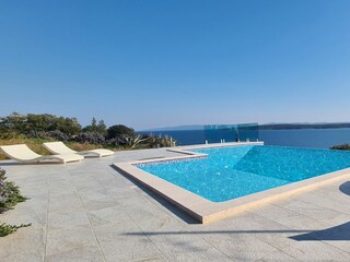 Holiday house Zavala Features 3