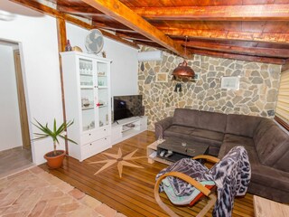 Holiday house Drvenik Mali Features 4