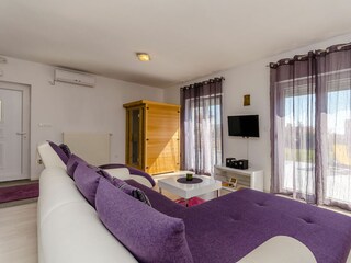 Holiday house Trogir Features 8